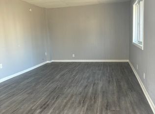 641 E 14th St #1, Davenport, IA 52803