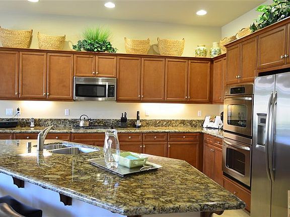 4th image of 81184 Laguna Ct