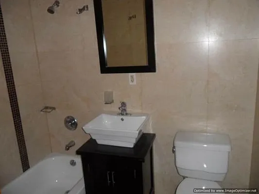 Rented by Blue Egg Realty Corp | media 12