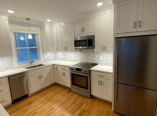 9 Dow St #3, Portland, ME 04102