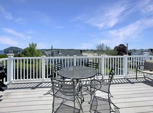 24 Freeman St, York, ME 03909