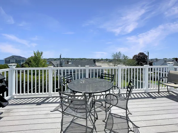 24 Freeman St, York, ME