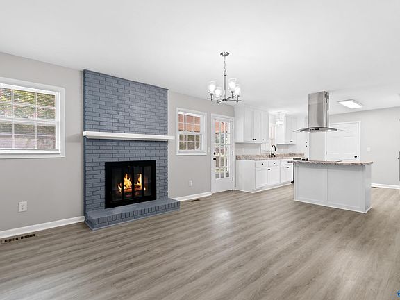 2nd image of 1820 Runnymead Ave SW