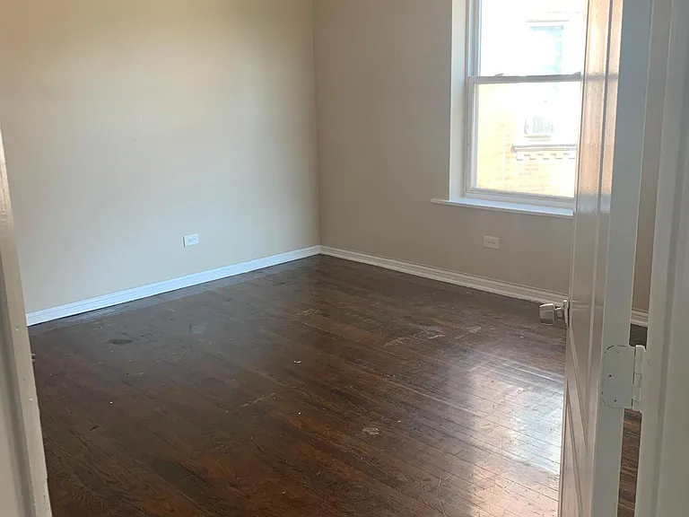 7018 S Sangamon St #2 — Photo 8