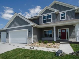 1287 Wildcat Ln, Iowa City, IA 52246