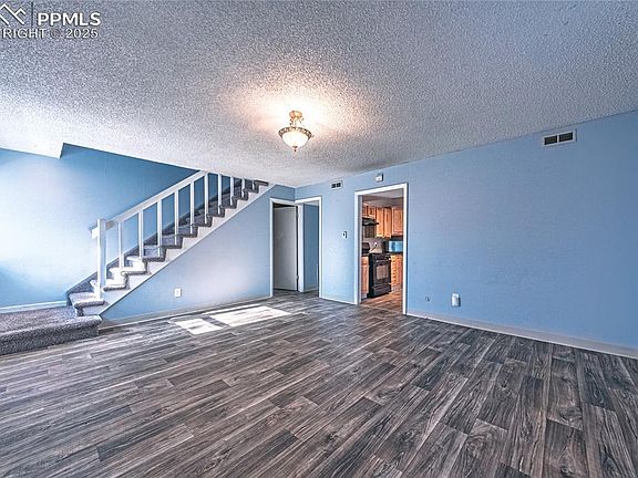 5th image of 2997 E Fountain Blvd