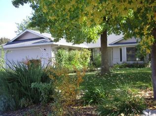 1605 Canter Ct, Redding, CA 96002