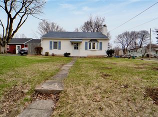 164 Penhurst Rd, Rochester, NY