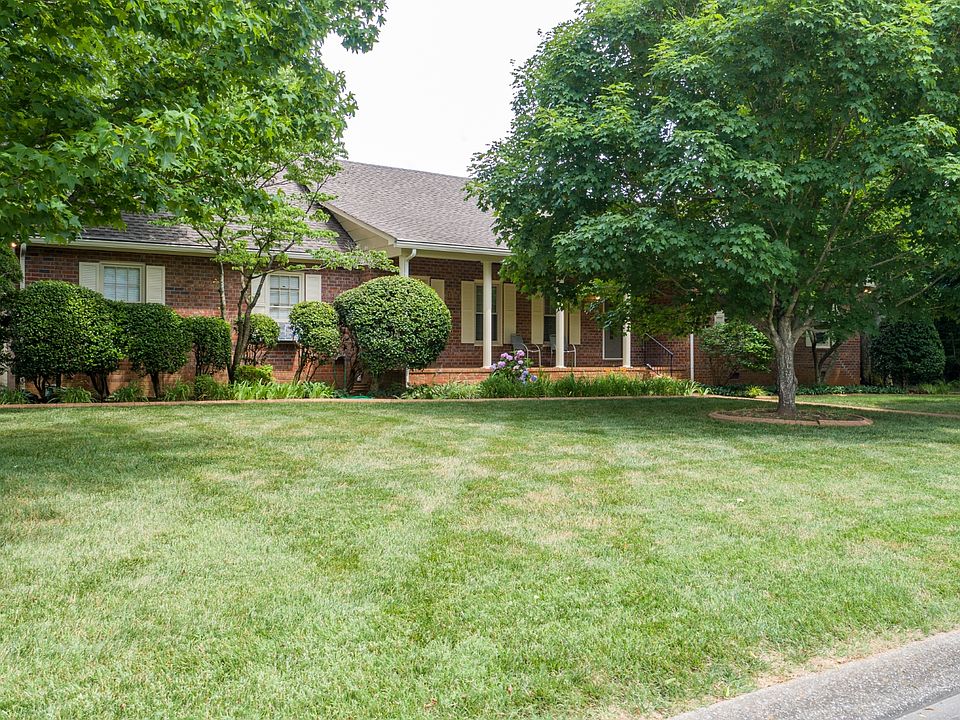 1st image of 2402 Long Meadow Dr