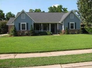 403 Mayfair Dr, Bossier City, LA 71111