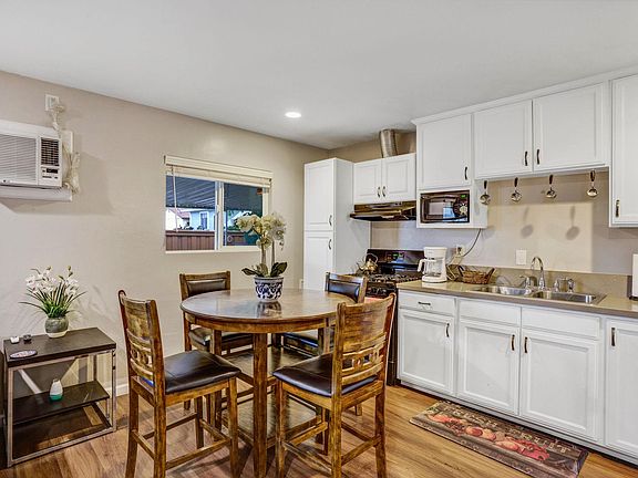4th image of 2469 1/2 K St