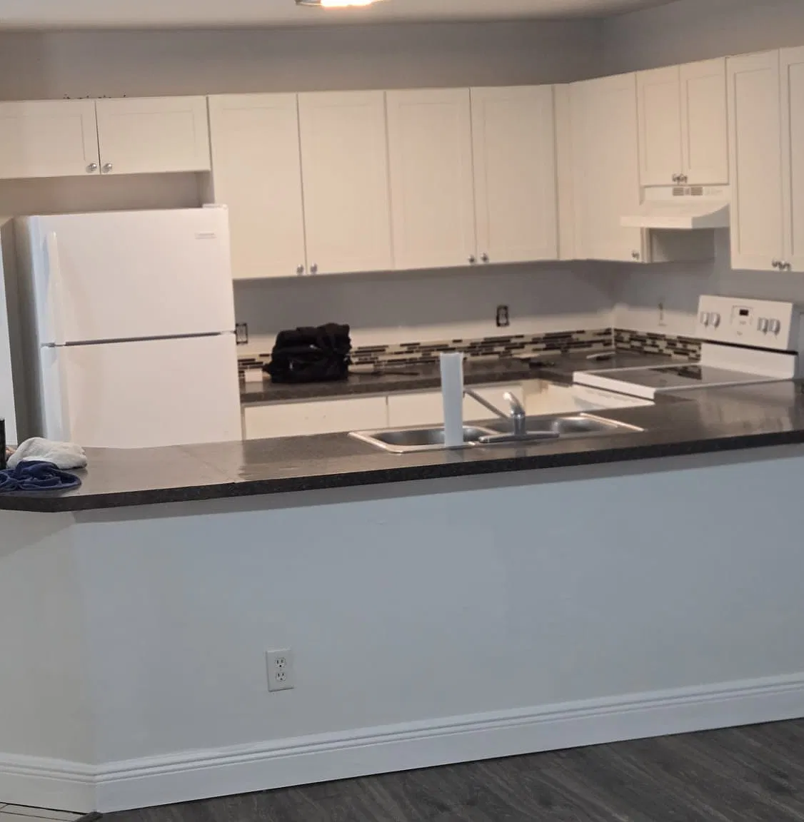 3 bed, 1158 sqft, $1,600 — Photo 2