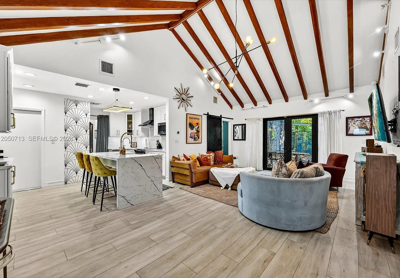 Shorecrest — Photo 3