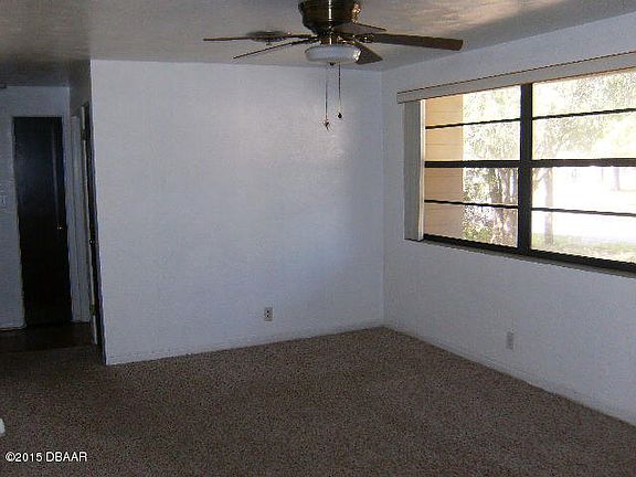 2nd image of 611 Brentwood Dr