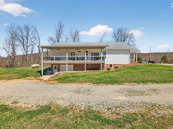 4th image of 1375 Falling Water Rd