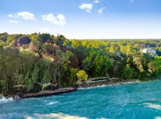 49021 Skyhi Rd, New Buffalo, MI 49117