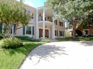 1109 Travis Cir S, Irving, TX 75038