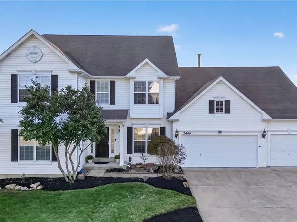 2469 Clarjon Dr, Ballwin, MO 63021