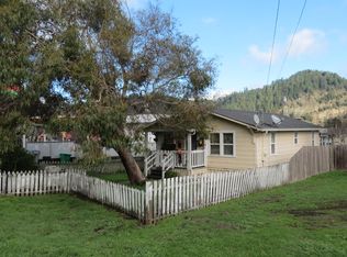 510 Wildwood Ave, Rio Dell, CA 95562