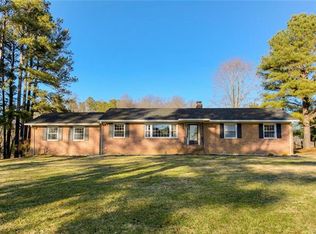16334 Pouncey Tract Rd, Rockville, VA 23146