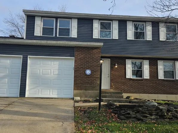 4256 Pleasant Acres Dr, Batavia, OH 45103