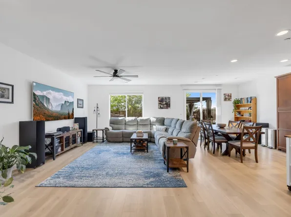 123 Raccoon Hollow Loop, Copperopolis, CA 95228
