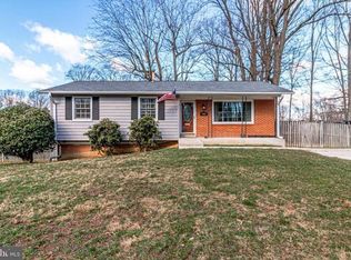 4406 Alta Vista Dr, Fairfax, VA 22030