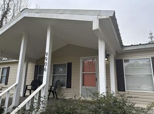 9906 Ponder Ln, Denham Springs, LA 70706