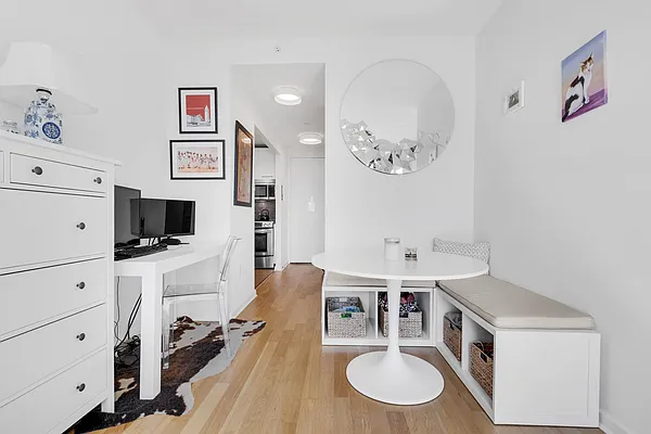 Rented by Cooper & Cooper Real Estate | media 5