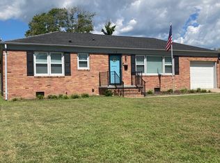 13 Fleming Dr, Hampton, VA 23669