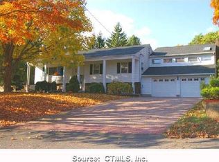 68 Renshaw Rd, Hamden, CT 06518