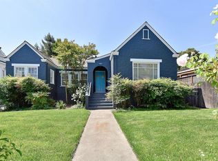 212 7th St, Petaluma, CA 94952