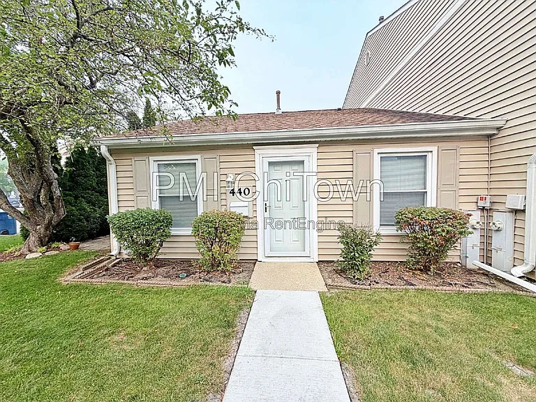440 Lear Ct — Photo 1