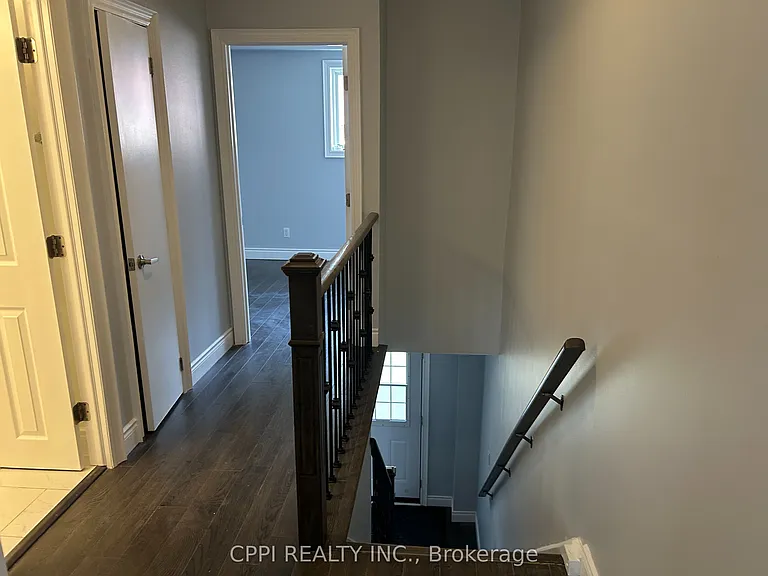 69 Godstone Rd #127 — Photo 6