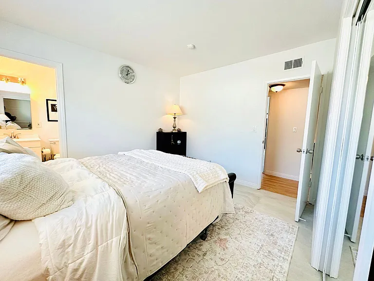 1307 Aviation Blvd #A — Photo 11