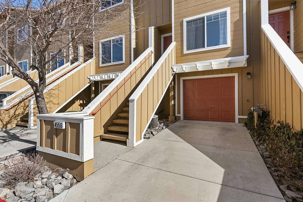 Building Photo - 4556 Kathleen Denise Ln