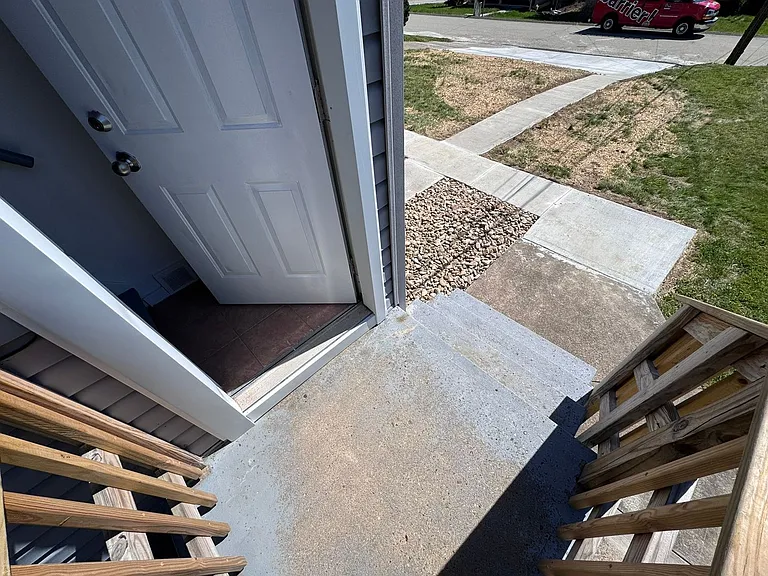 1827 California Ave — Photo 10