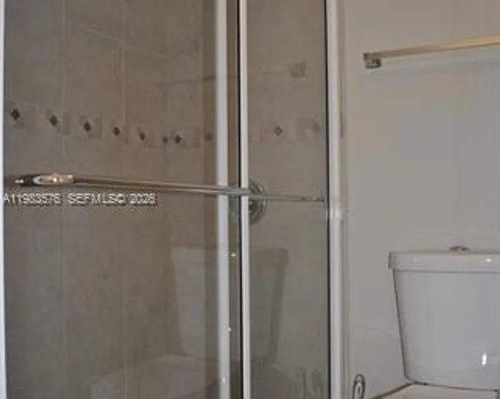 6039 Collins Avenue Cu #1006 — Photo 16