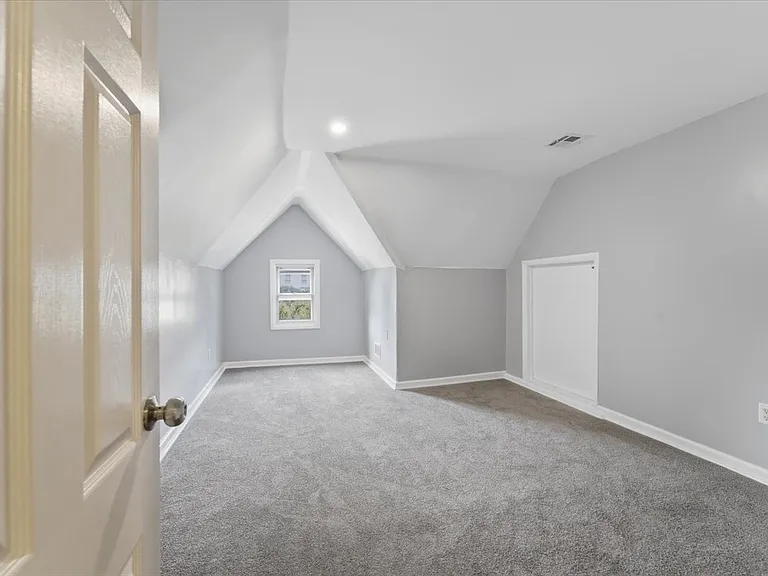 150 Ridge Rd #2 — Photo 34