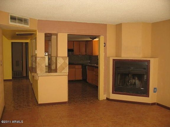2nd image of 3755 E Poinsettia Dr