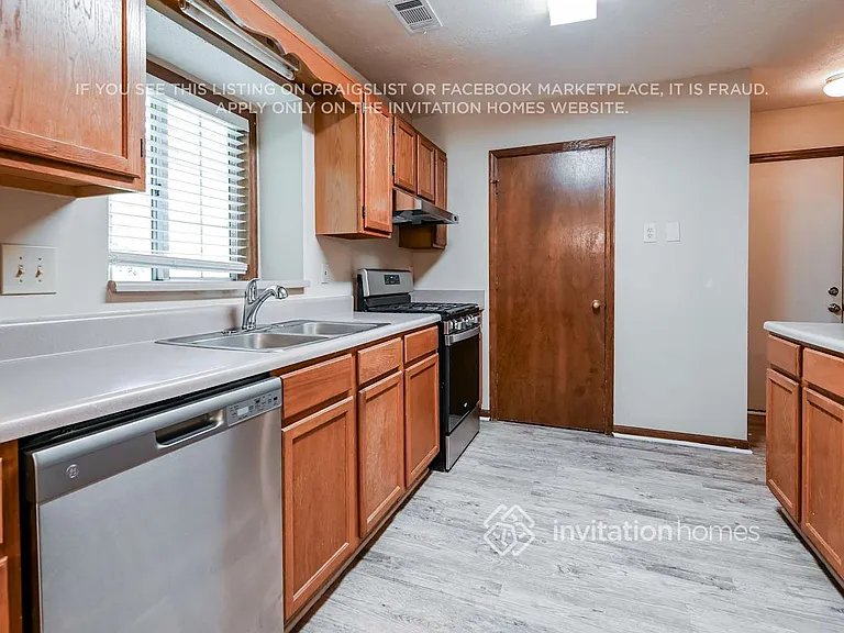 172 Colemans Bluff Dr — Photo 9