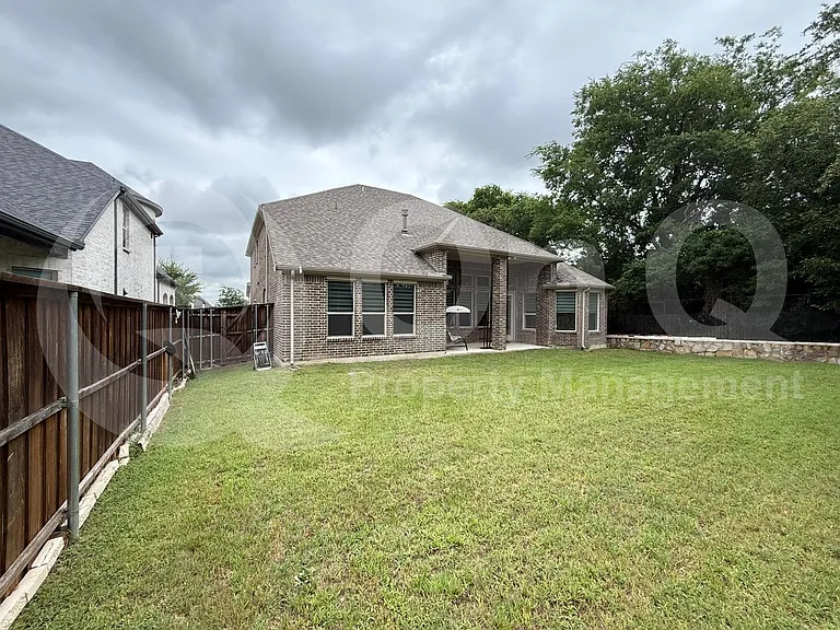 13591 Vineyard Ln — Photo 28