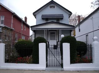 10537 133rd St, South Richmond Hill, NY 11419