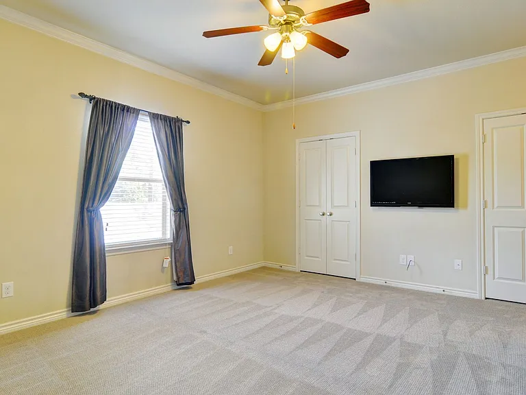 3409 Hamilton Ave — Photo 9