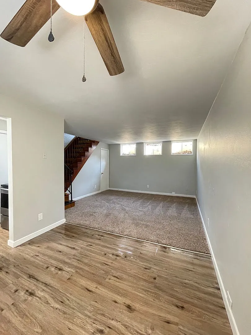 Building Photo - 420 Tinkler/509 Perrin