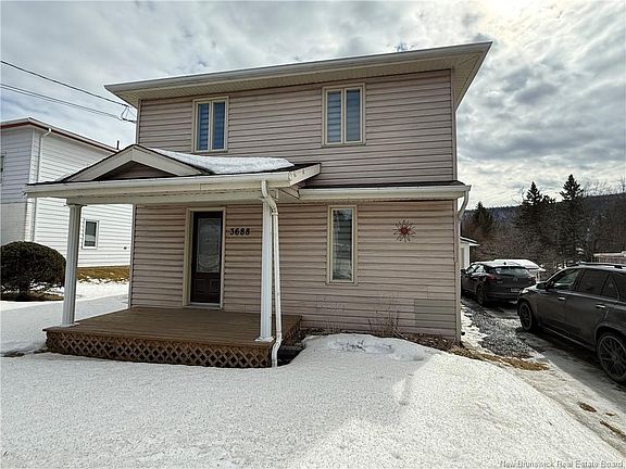 2nd image of 3688 Principale St