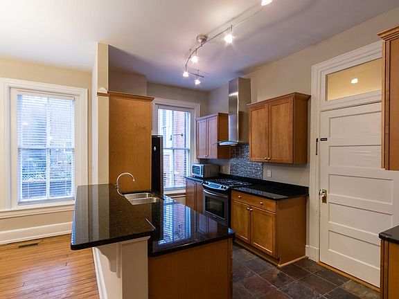 3rd image of 2500 Kensington Ave