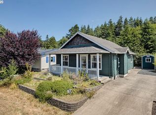 136 N Palisade St, Rockaway Beach, OR