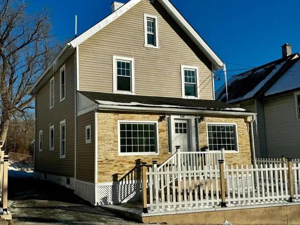 238 Linden St, Pittsfield, MA 01201