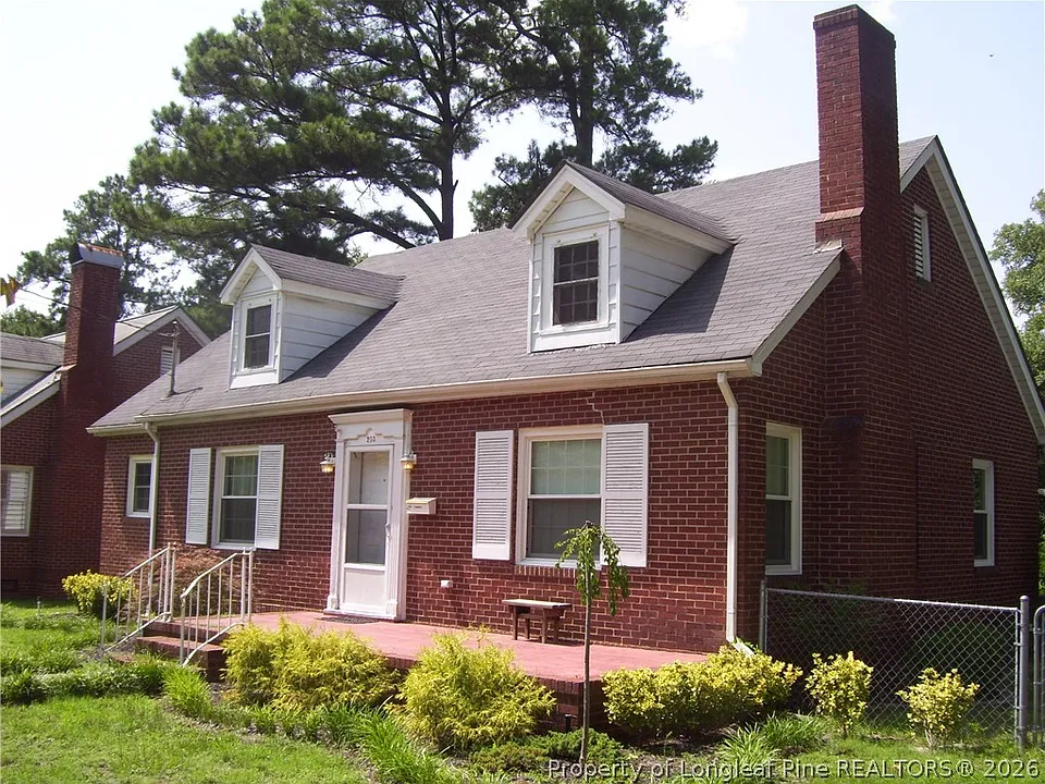 203 Sherman Dr